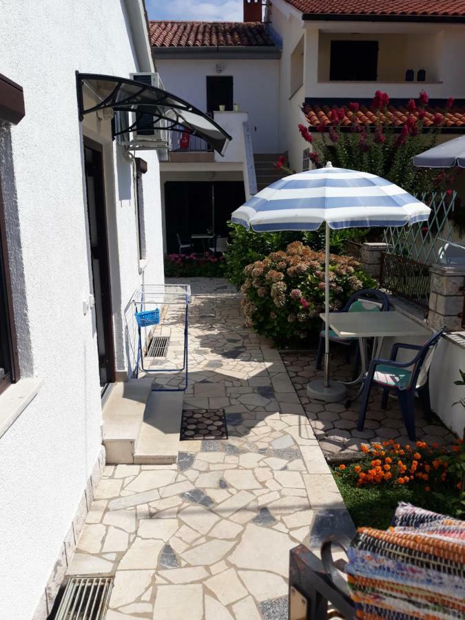 Stana Apartment Porec Exterior photo